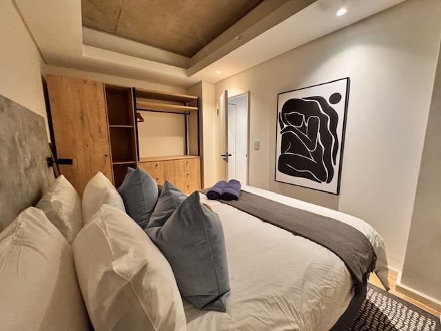 To Let 2 Bedroom Property for Rent in Sea Point Western Cape